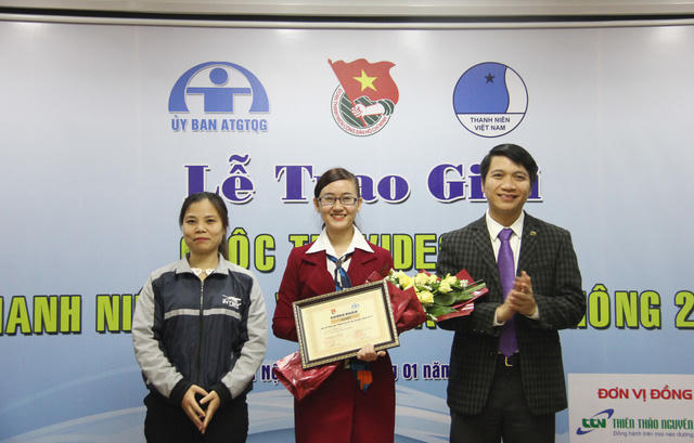 Trao giải cuộc thi video clip Thanh niên với văn hóa giao thông năm 2017