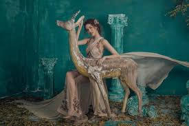  Lan Khuê quyến rũ với phong cách mới