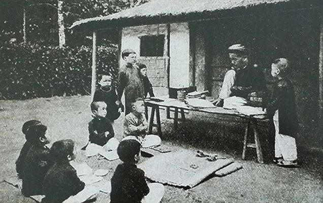 Trưng bày 56 tài liệu về khoa cử của Việt Nam xưa