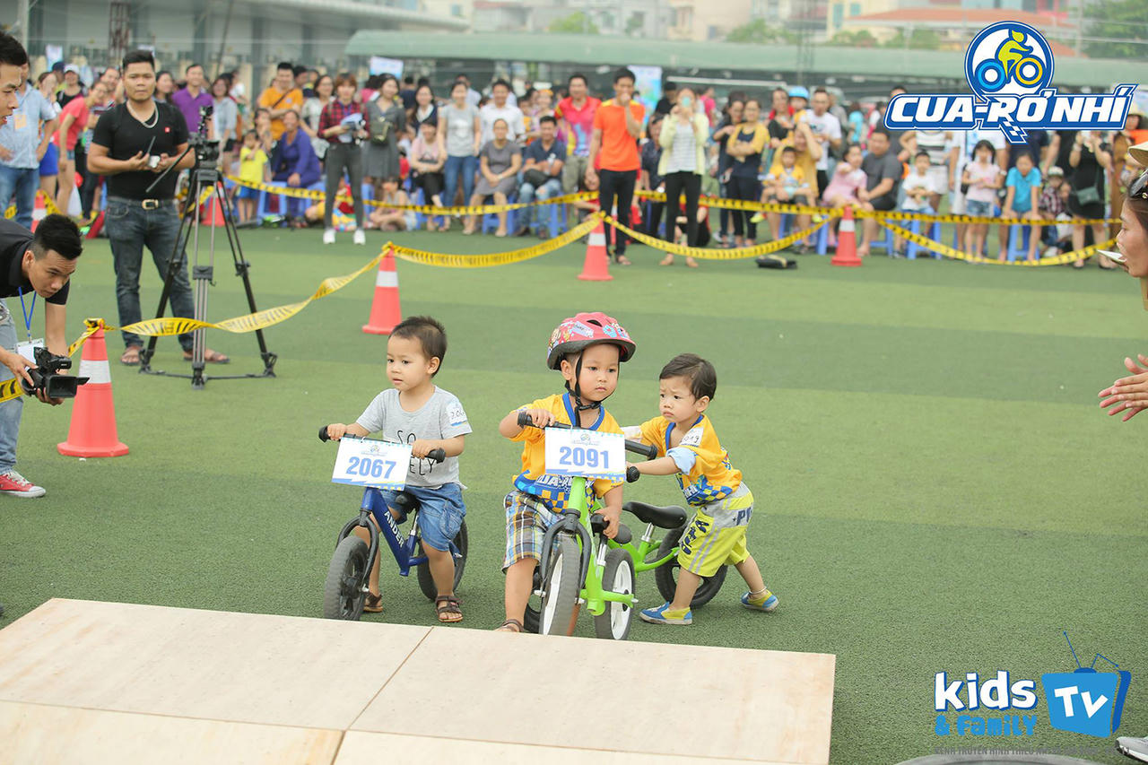 1000 VĐV nhí tham gia 'Cua-rơ nhí xuyên Việt 2018'