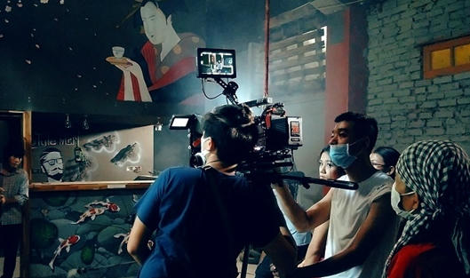 Đạo diễn Phim châu Á xuất sắc nhất Châu Á làm 'Thành phố ngủ gật'