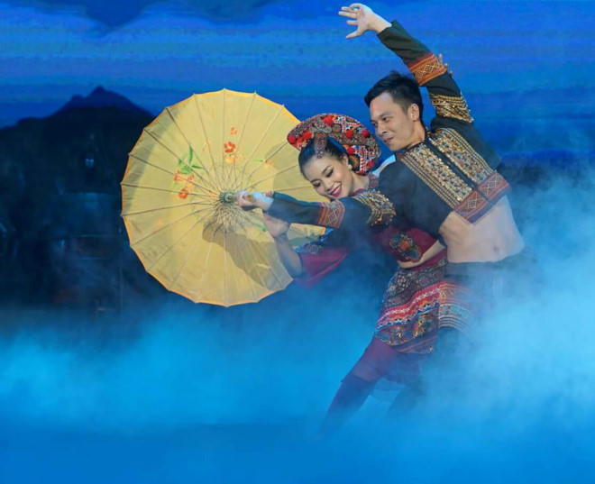 Công diễn 'Mỵ' để 'hút' du khách đến Nhà hát lớn Hà Nội