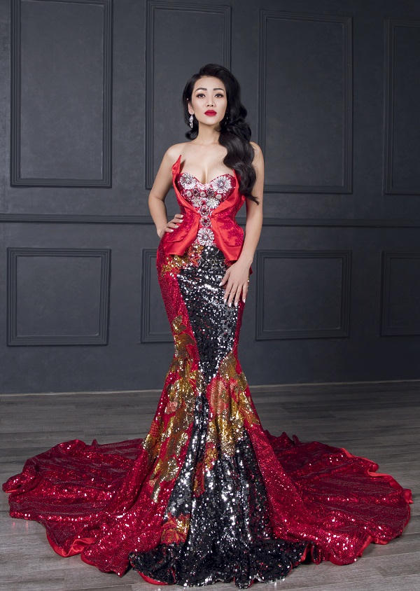 Minh Thu táo bạo làm mới mình với “Nụ cười dưới mưa”