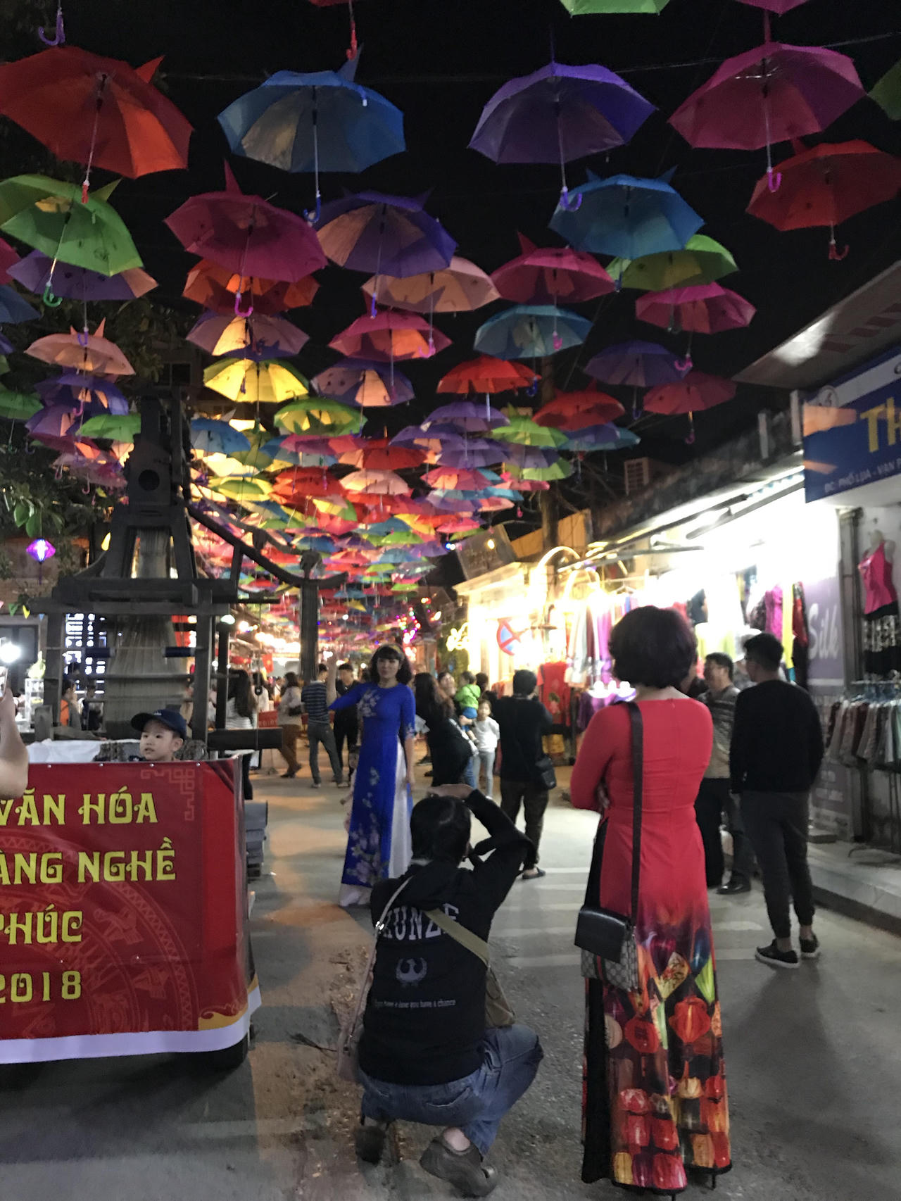 “Vạn Phúc- Sắc lụa nghìn năm”