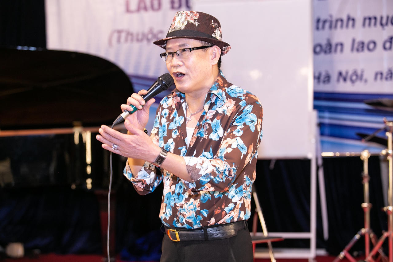 Tuấn Vũ bị mùa đông Hà Nội 'quyến rũ'