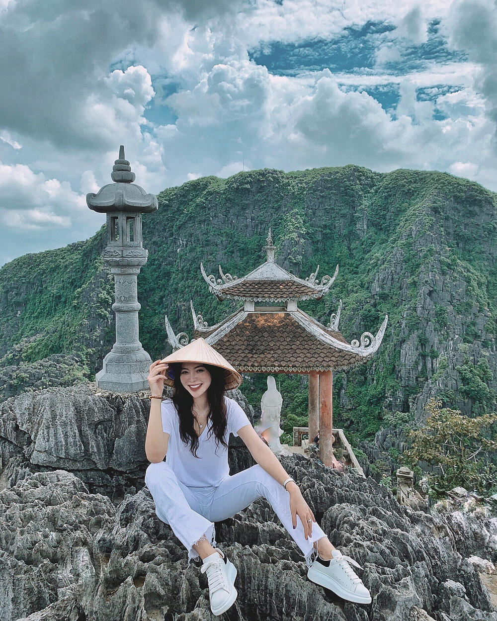 Ngắm nhìn cảnh đẹp ma mị như phim cổ trang ở Ninh Bình