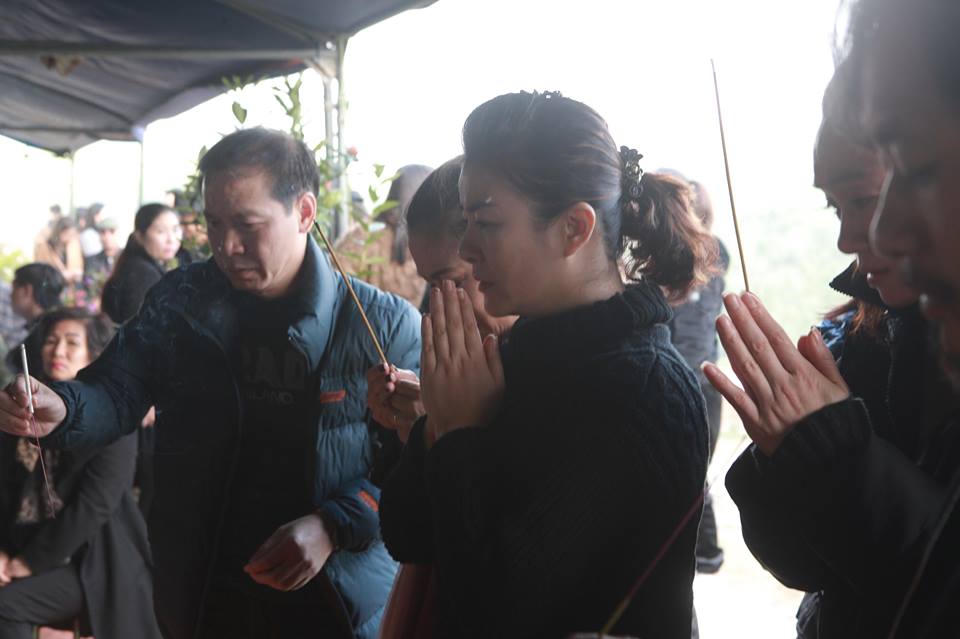 NSND Anh Tú 'nằm cạnh' cố nhạc sĩ An Thuyên