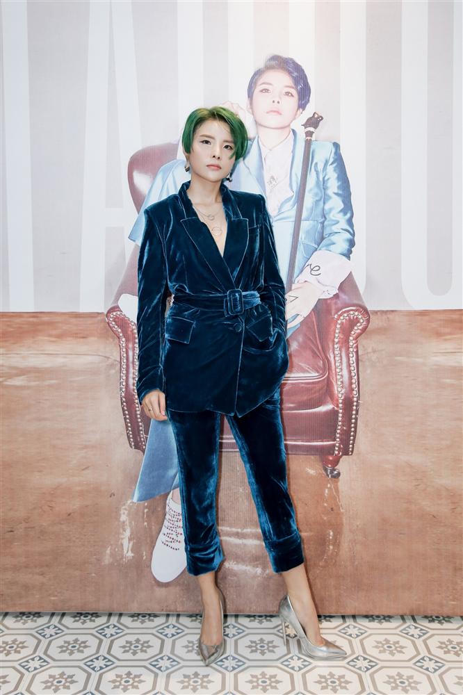 Giải Âm nhạc Cống hiến- khó đoán người thắng giải