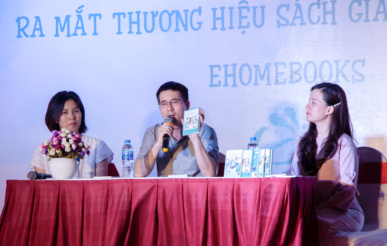 Trao tặng miễn phí 20 nghìn cuốn sách về nuôi dạy con