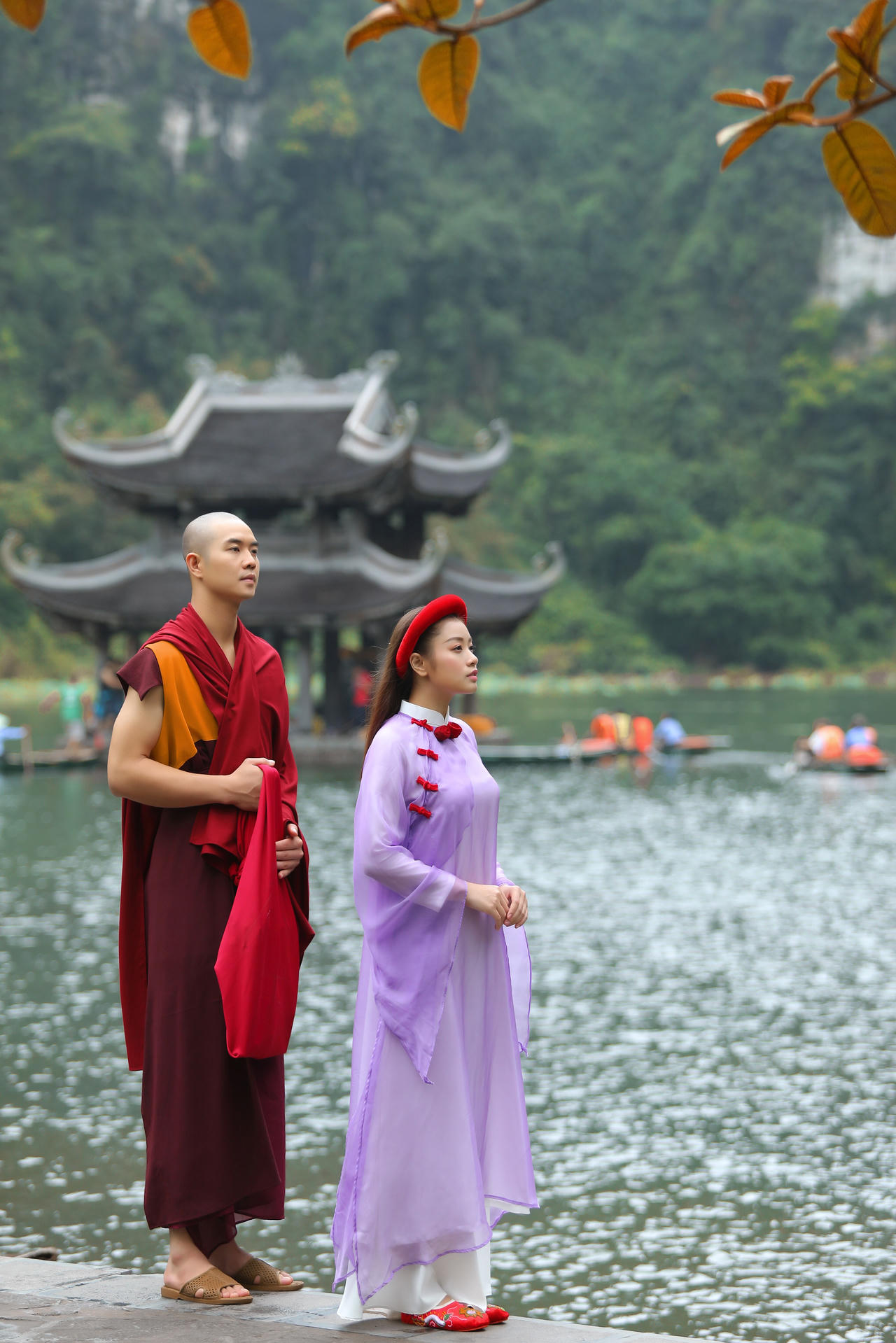 'Mơ duyên' có giống 'Độ ta không độ nàng'?