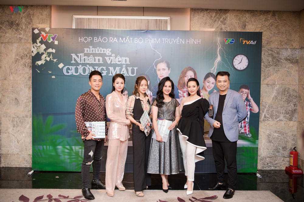 'Mẹ chồng ghê gớm Lan Hương' cay nghiệt trong 'Những nhân viên gương mẫu