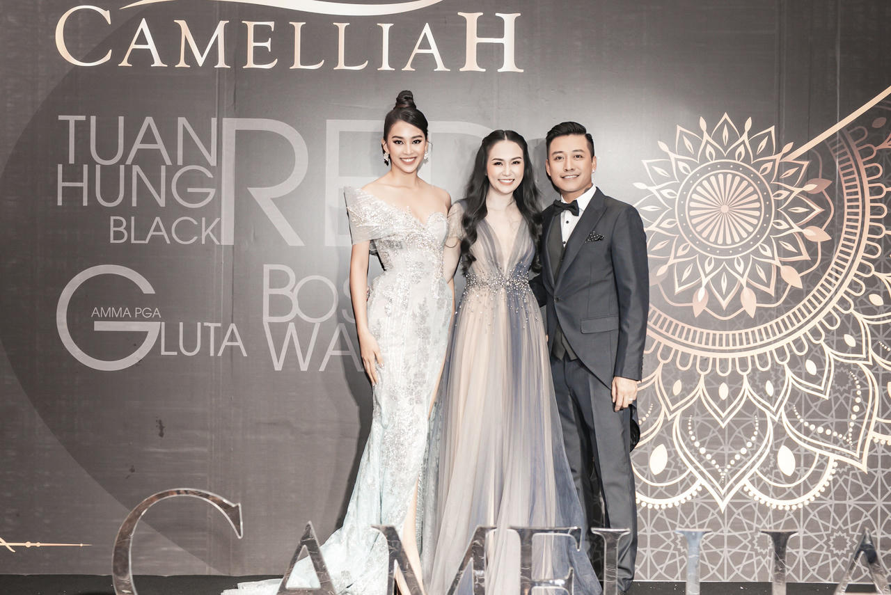 Vợ Tuấn Hưng ba con 'đọ sắc' với Tiểu Vy, Tú Anh