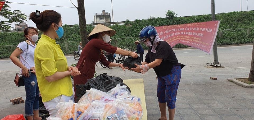 CLB Văn hào -  Nhân sỹ và “đại tiệc trong tâm”