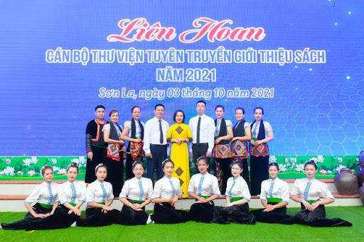 Liên hoan cán bộ thư viện tuyên truyền giới thiệu sách