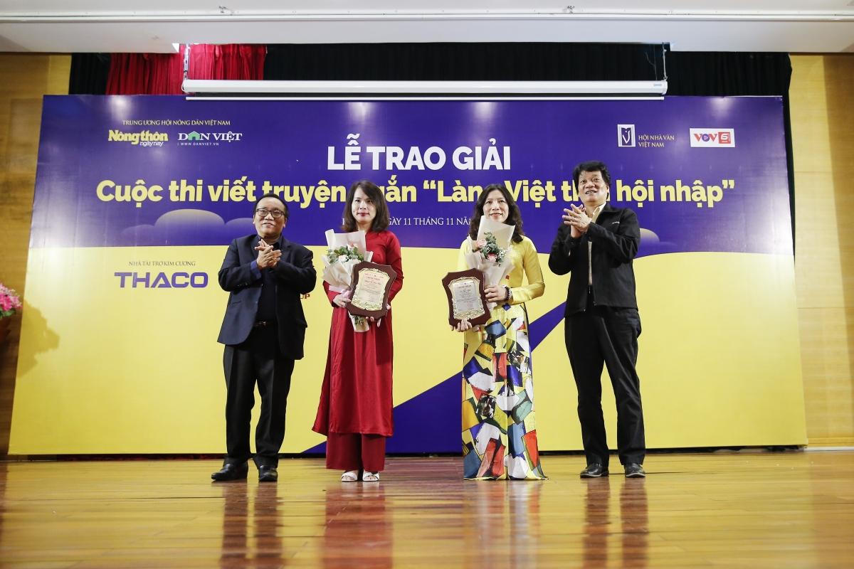 Những mặt trái đầy gai góc trong “Làng Việt thời hội nhập"