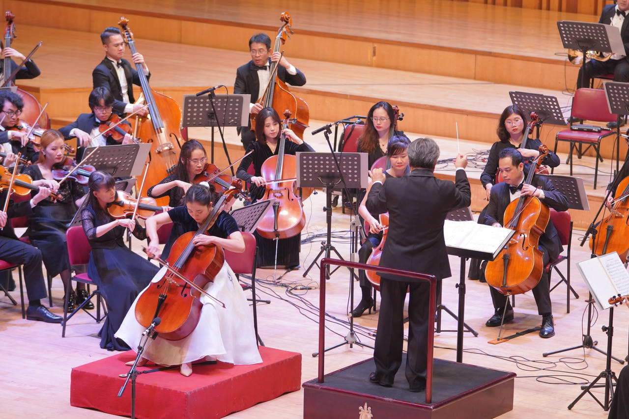 Giao hưởng “Là con gái để toả sáng” kêu gọi bình đẳng giới