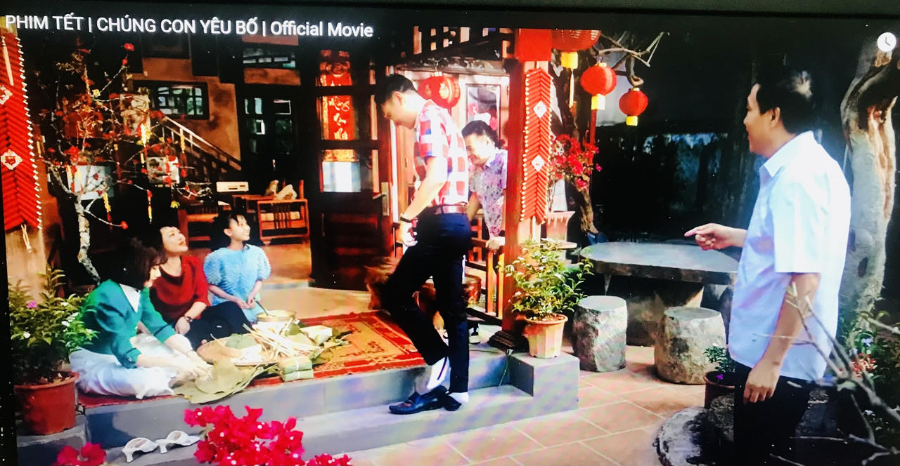 Nghệ sĩ Trà My cùng con trai làm phim Tết về gia đình