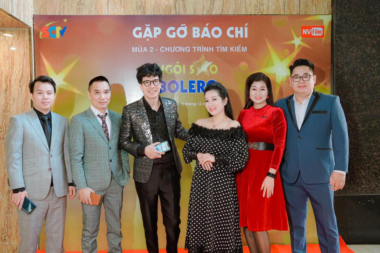 Nghệ sĩ Thanh Thanh Hiền gửi lộ phí cho thí sinh Ngôi sao Bolero