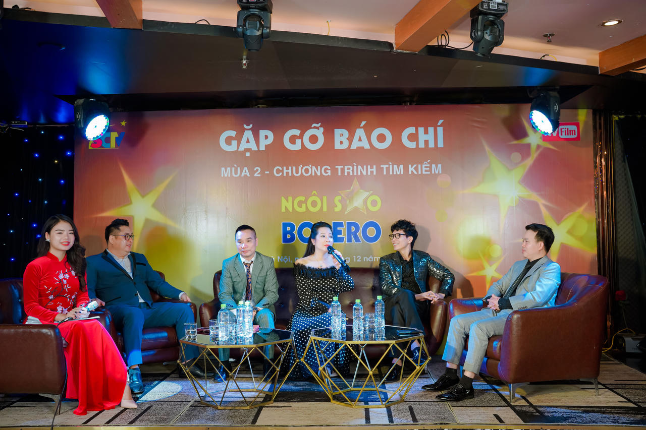 Nghệ sĩ Thanh Thanh Hiền gửi lộ phí cho thí sinh Ngôi sao Bolero