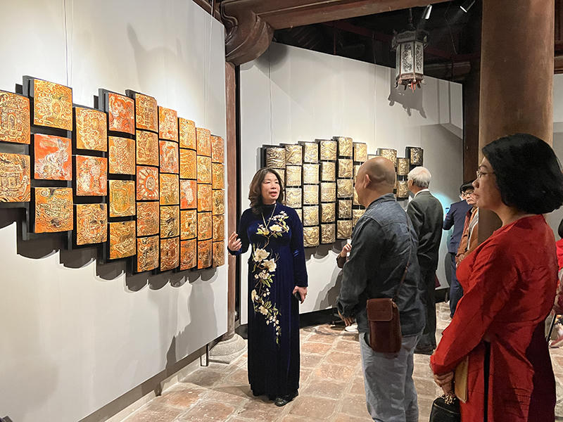 Triển lãm "Dấu xưa văn hiến" - chung niềm đam mê di sản