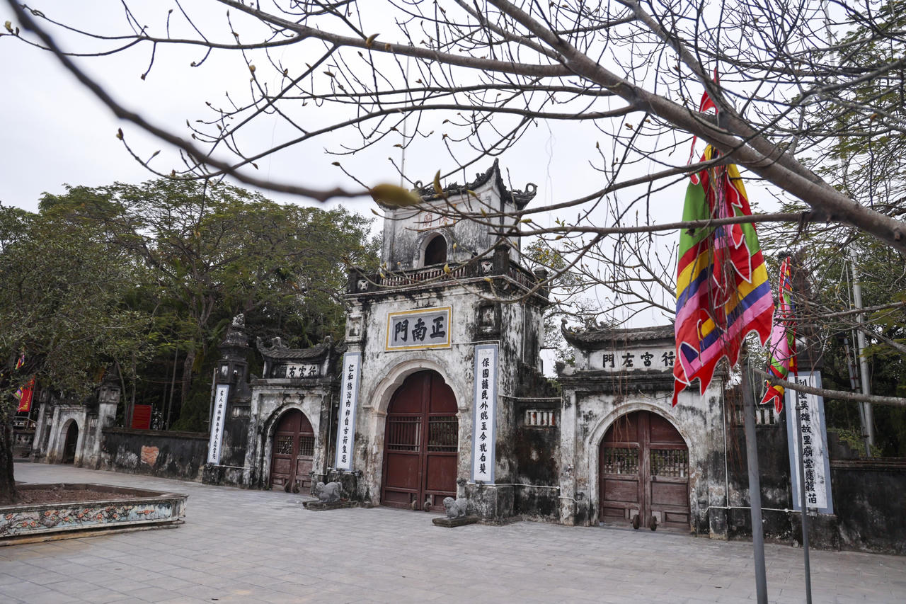 5 vòng an ninh đảm bảo Lễ hội khai ấn Đền Trần Quý Mão an toàn