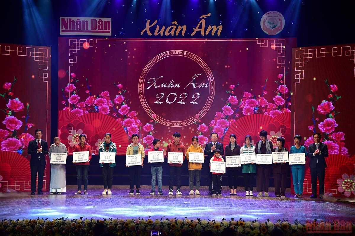 Mang “Xuân ấm” đến với các hoàn cảnh khó khăn