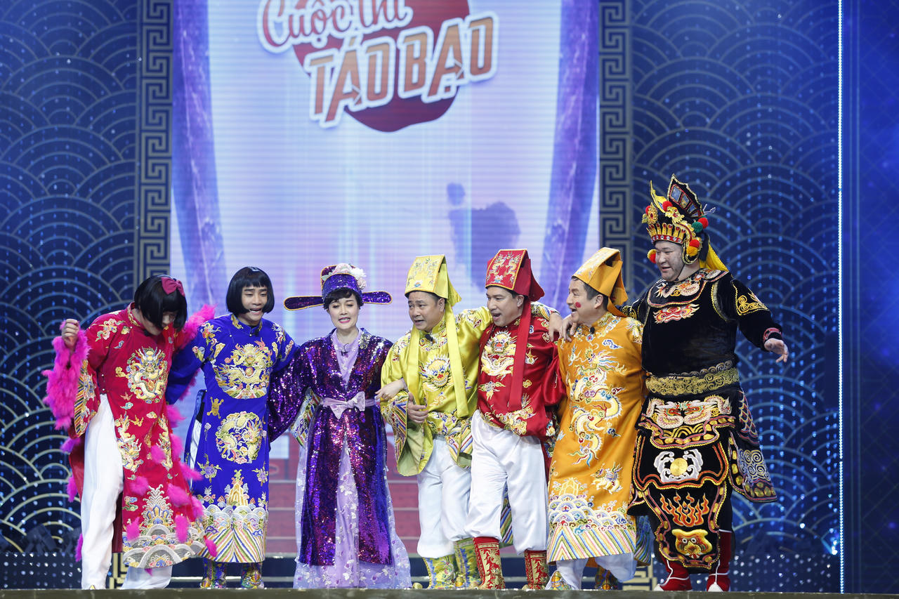 Các Táo gay cấn với cuộc thi “Táo bạo” giành quyền lực