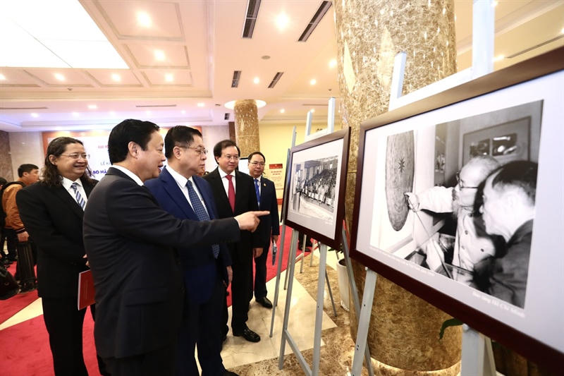 Đề cương về văn hóa - ngọn đuốc soi đường cho sự phát triển nền văn hóa mới