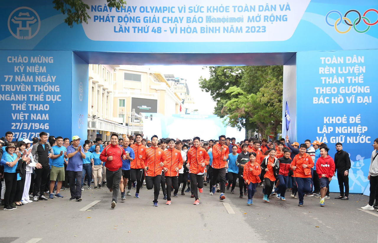 3.500 người tham gia Ngày chạy Olympic vì sức khỏe toàn dân