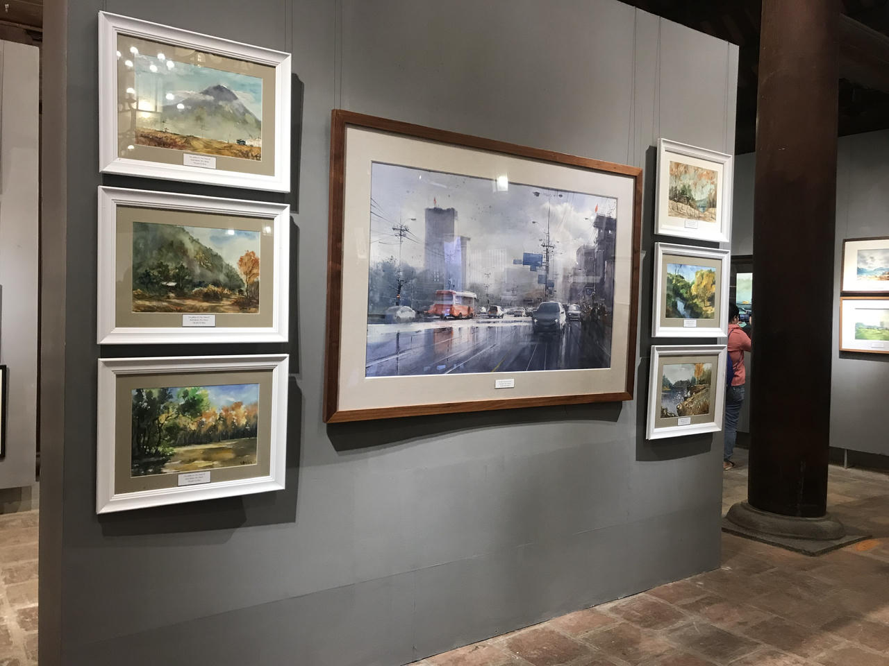 Trưng bày hơn 100 tác phẩm tranh màu nước của các hoạ sĩ phương Nam