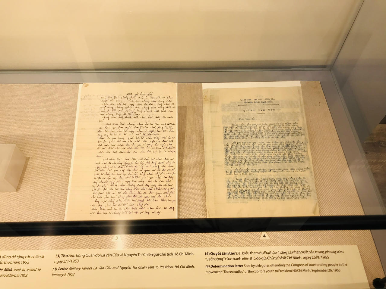 Hơn 200 tài liệu, hiện vật tại trưng bày “Thi đua ái quốc - Ươm những mầm xanh”