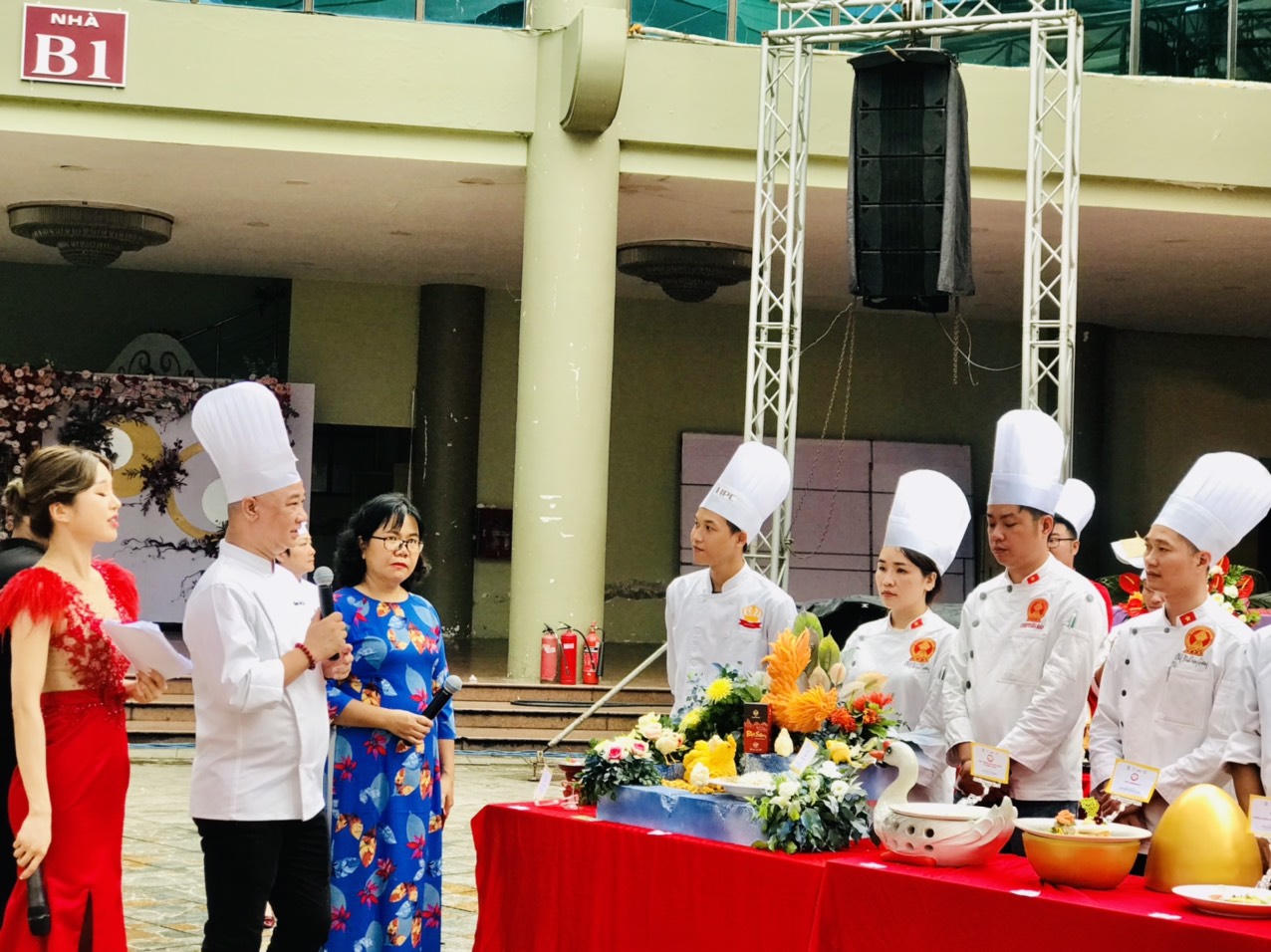 Xác lập kỷ lục 50 món ăn sáng tạo từ trứng tại Lễ hội trứng
