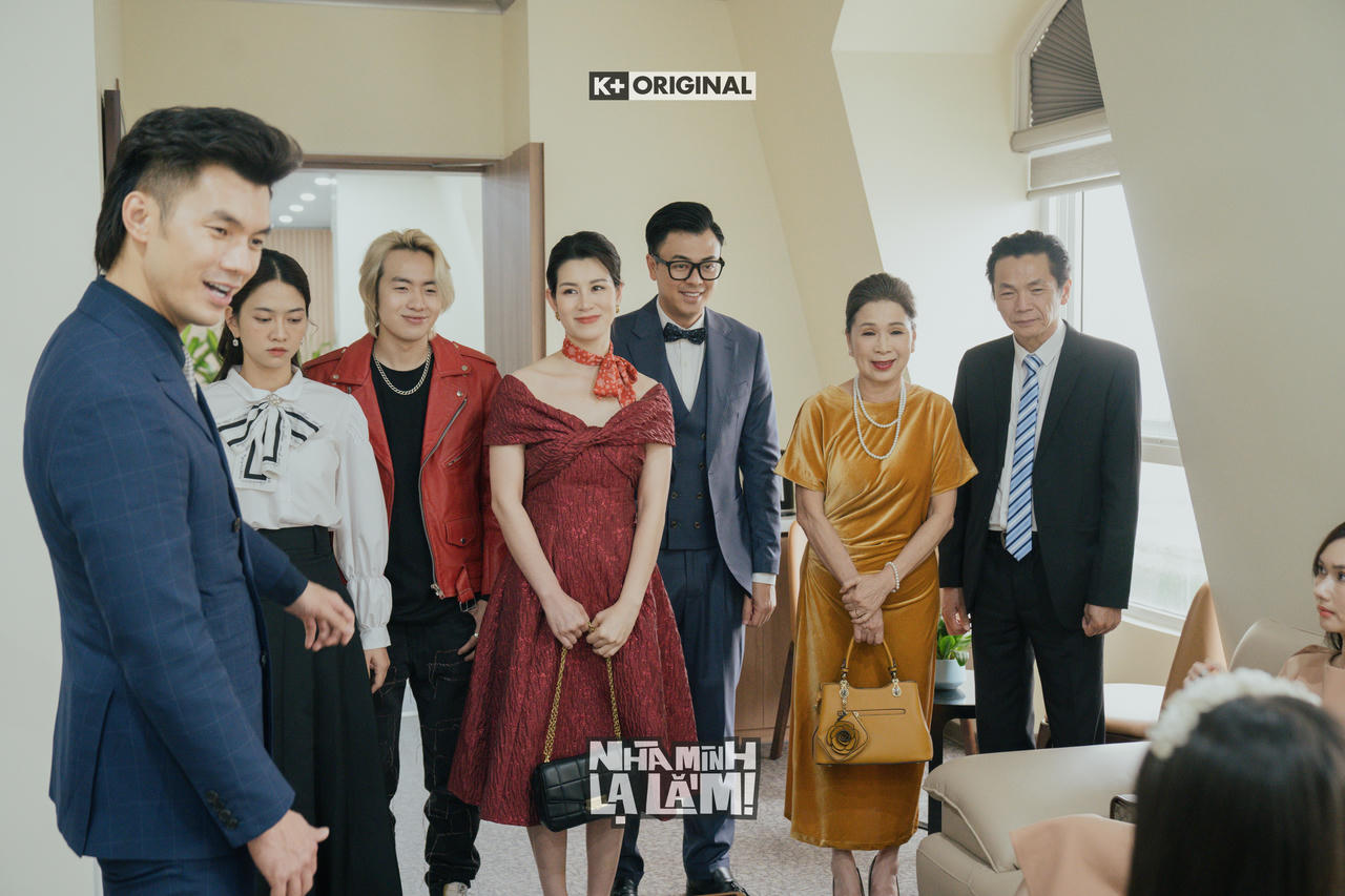 “Nhà mình lạ lắm!” lên sóng, kịch tính ngay từ tập đầu