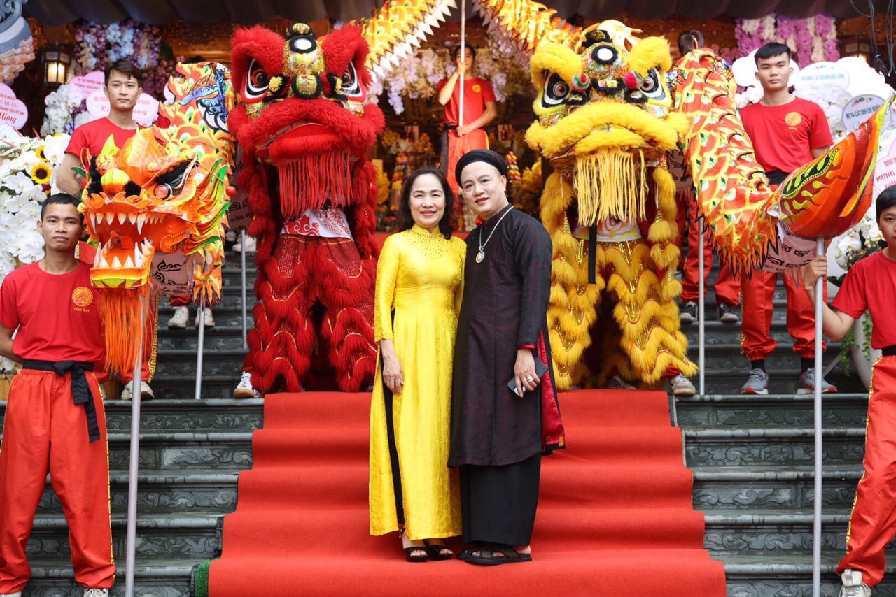 Nghệ nhân ưu tú Đặng Ngọc Anh góp phần bảo tồn tín ngưỡng thờ Đức Thánh Trần