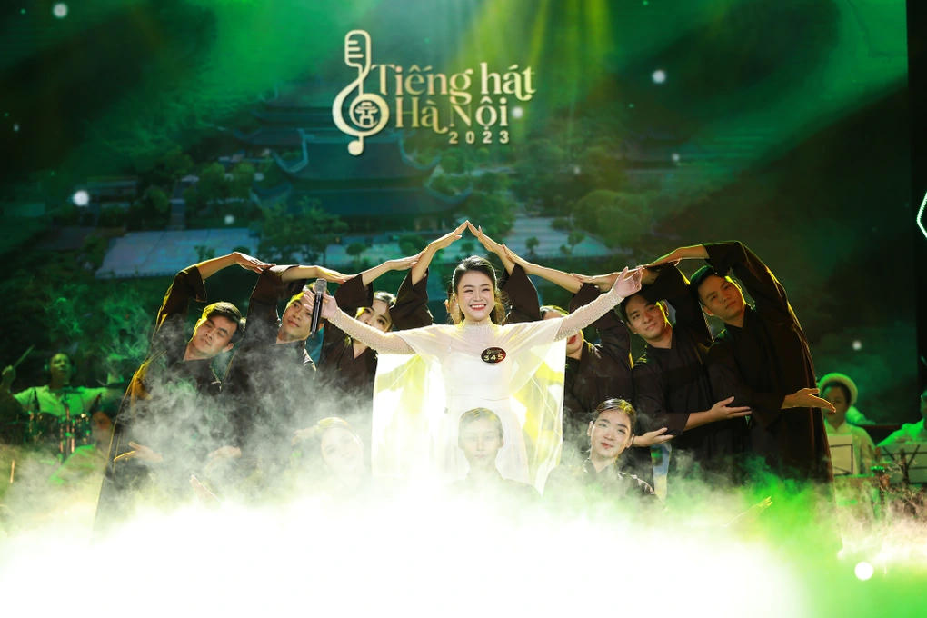 Trần Thị Vân Anh trở thành Quán quân cuộc thi Tiếng hát Hà Nội