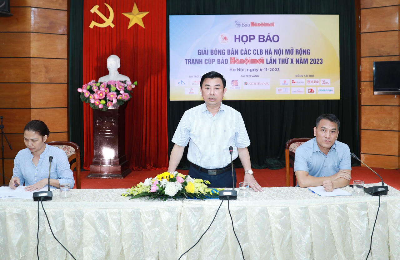 Hơn 300 VĐV dự giải bóng bàn Cúp Báo Hànộimới năm 2023