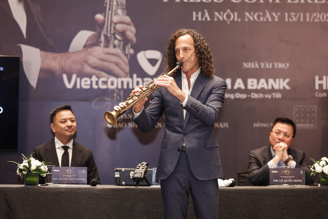Nghệ sĩ Kenny G sẽ tặng cây kèn alto saxophone bán đấu giá gây quỹ thiện nguyện