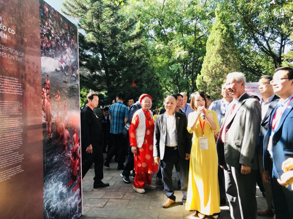 500 nghệ nhân Việt Nam- Hàn Quốc thực hành nghi lễ và trò chơi kéo co