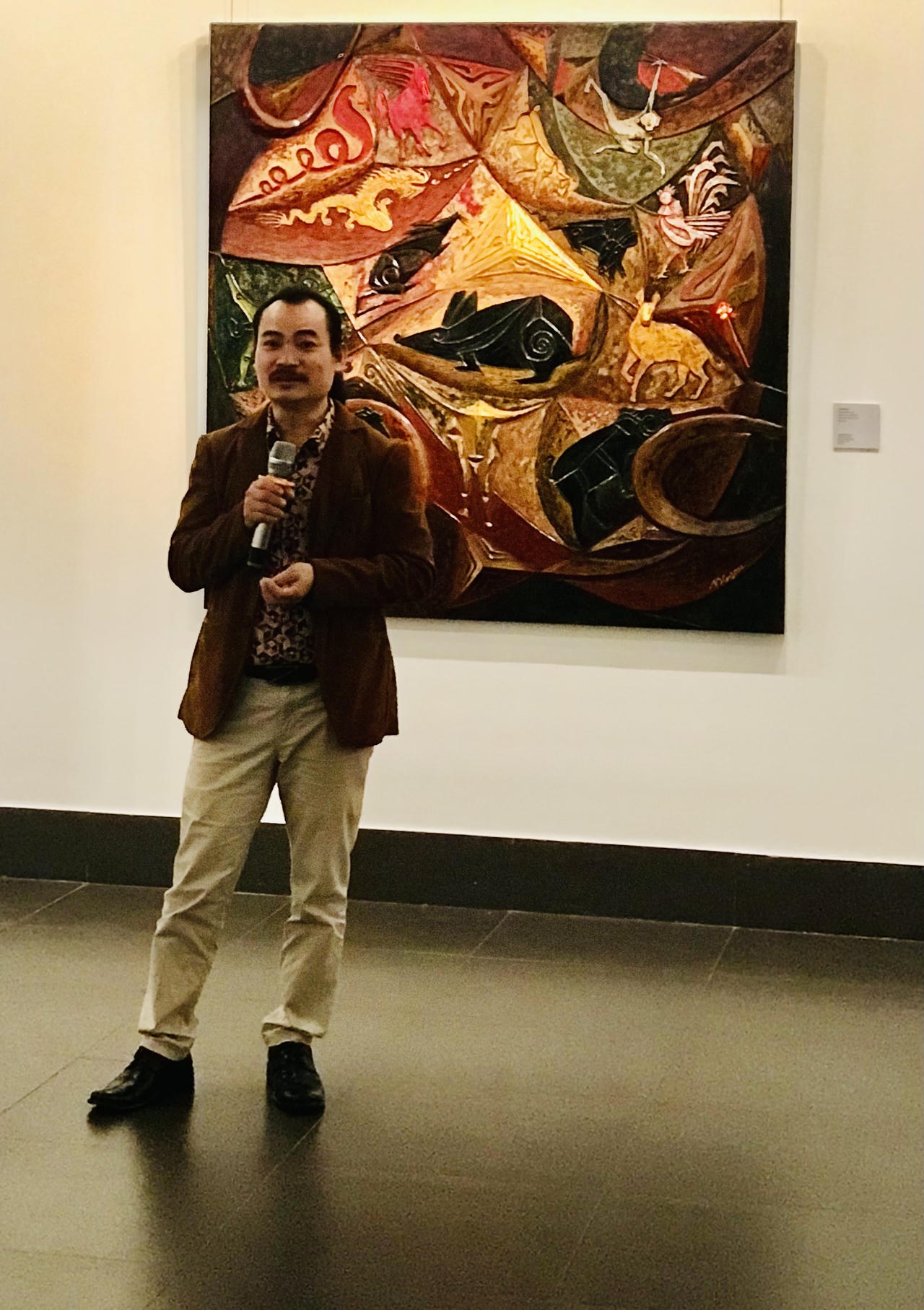 Ngắm 12 con giáp qua tranh sơn mài đắp nổi