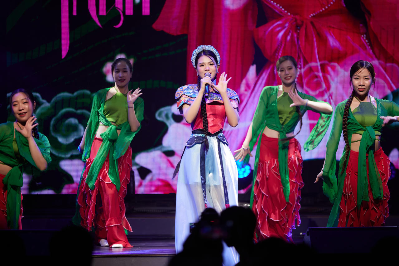 “Tứ thân” truyền thông điệp gìn giữ gìn văn hóa truyền thống