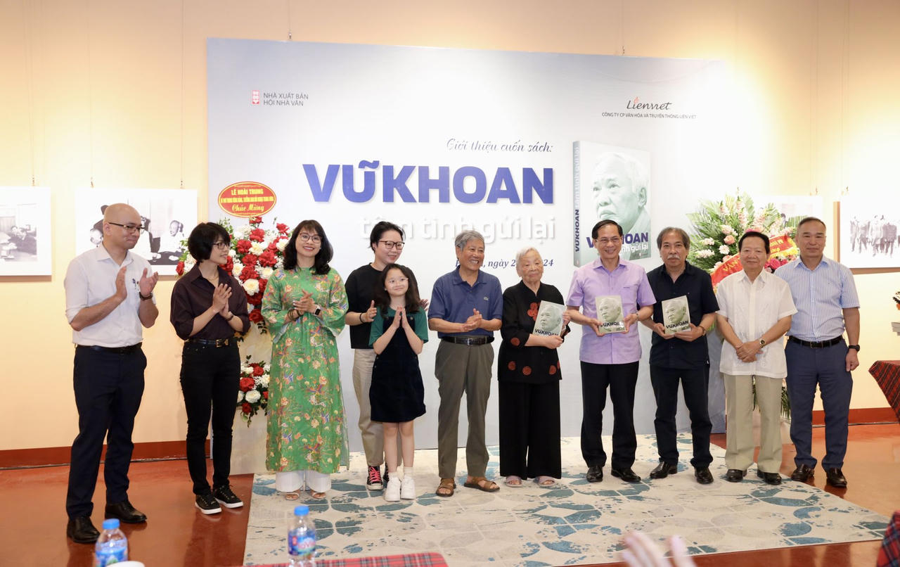 “Vũ Khoan tâm tình gửi lại” khắc họa tâm hồn cao đẹp