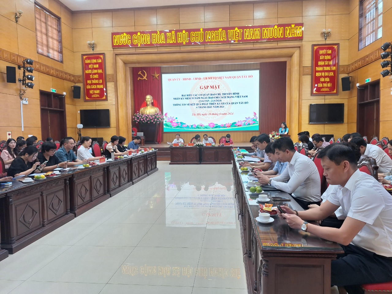 Nỗ lực, bảo tồn, phát huy giá trị của Hồ Tây, Hà Nội