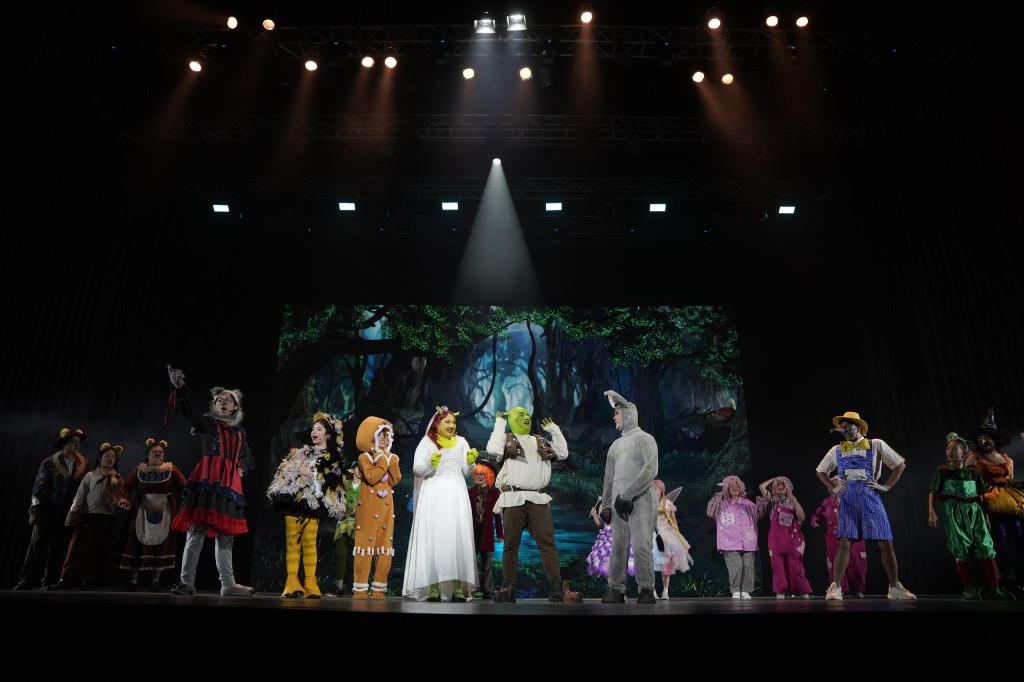 Vở nhạc kịch Shrek - hạnh phúc khi là chính mình