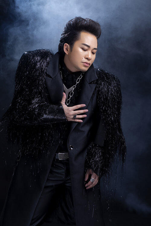 “Đàn ông không cần khóc” với những câu chuyện đầy cảm hứng