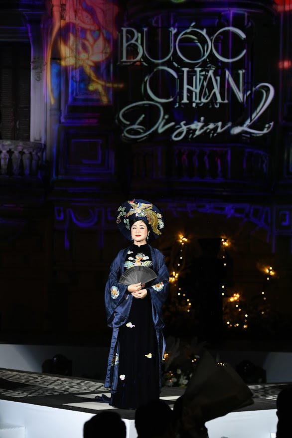 Các bộ sưu tập mang hồn “Kinh kỳ” tại “Bước chân di sản”