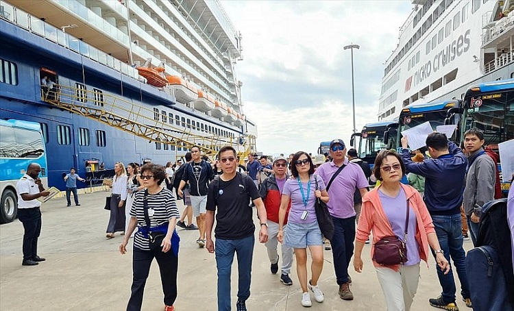 Đẩy mạnh việc tuyên truyền, phổ biến những chính sách về du lịch