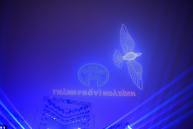 'Hòa nhạc Ánh sáng - Chào năm mới 2025' - khát vọng bước vào kỷ nguyên mới