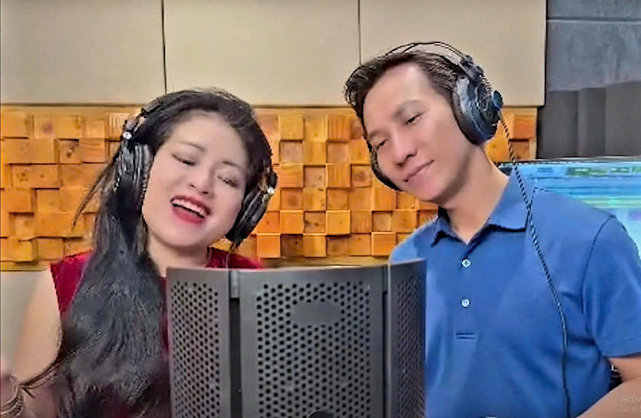 'Biển trời quê hương' thấm đẫm tâm hồn người xứ Thanh