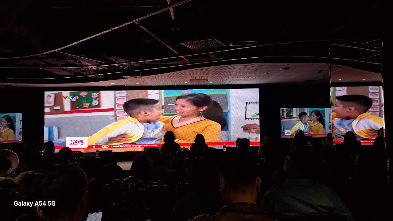 “Hoa hậu Trăng khuyết 2025” - Hành trình từ trái tim đến trái tim