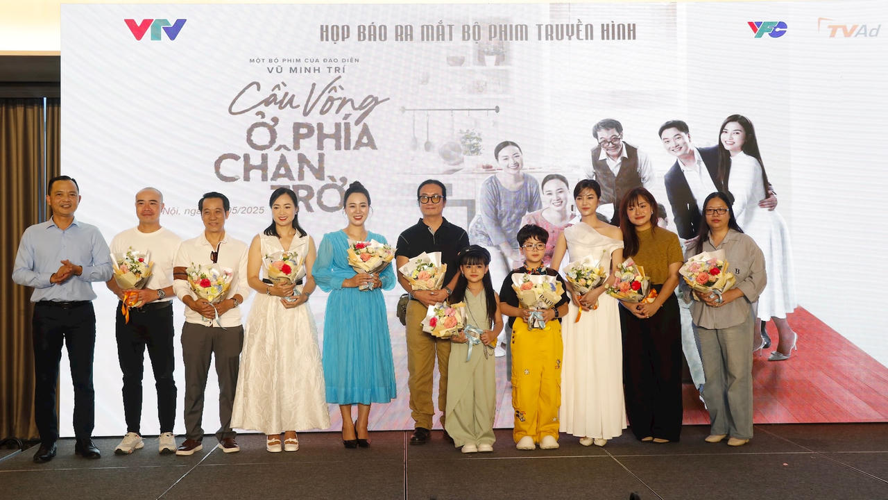 'Cầu vồng ở phía chân trời' phản ánh sâu sắc khoảng cách thế hệ trong gia đình